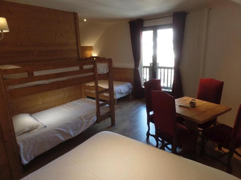 Hotel Les Vallois Вальлуиз Номер фото